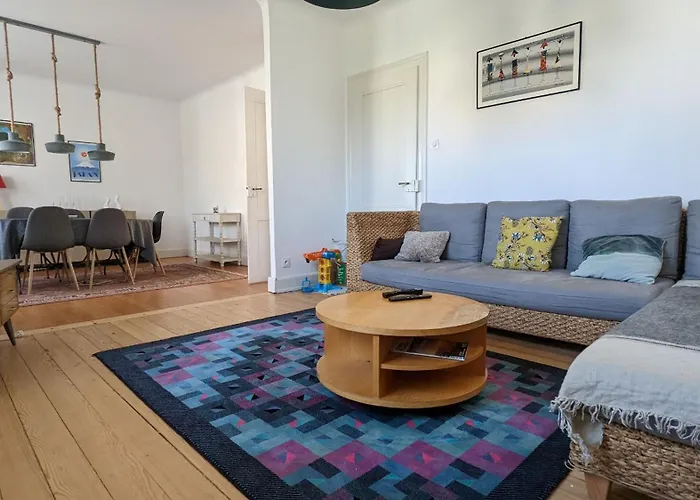 Сasa de vacaciones Bookingalsace - Maison Mittelharth Parking Jardin Colmar